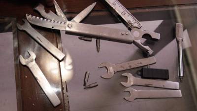 Una herramienta multiusos entre los inventos hondureños en la Digepih.