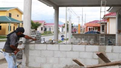 El sector de la construcción es el más afectado con los trámites engorrosos, según el Cohep.