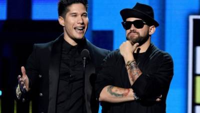 En febrero, los artistas dejaron de ser un dúo.