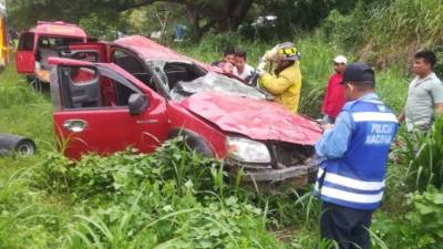 El vehículo en el que se conducían las víctimas del accidente.