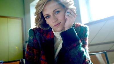 Kristen Stewart interpreta a la princesa Diana de Gales en 'Spencer'.