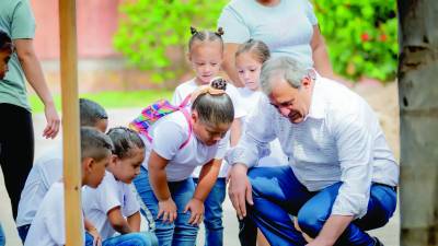 <b>El presidente de la CCIC, Karim Qubain, durante las actividades que desarrolla en la Capital Industrial.</b>