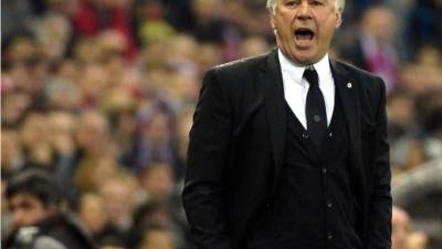 Carlo Ancelotti, durante el derbi madrileño.