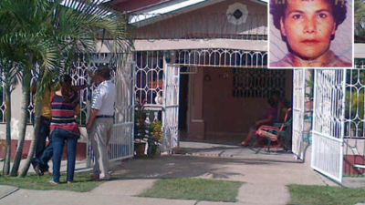 La quinceañera atacó a su madre y a su hermano en la casa donde vivía.