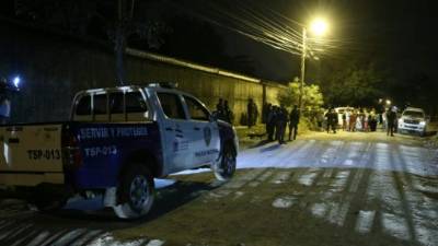La balacera ocurrió en la parte trasera de la sede de un equipo de fútbol de la ciudad.