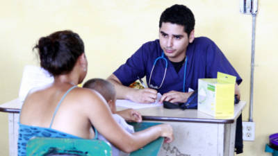 A las atenciones de niños acudieron más personas en la brigada.