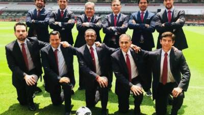 Televisa Deportes y Univisión se unieron y esto provocó el despido masivo de comentaristas, narradores y ex futbolistas que laboraban en la empresa desde hace más de tres décadas. A través de un comunicado, Televisa indicó que desde hace meses la empresa trabaja en nuevos programas, comunicadores, equipo y tecnología de cobertura internacional.