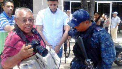 Kevin Solórzano tras salir de las pruebas médicas.