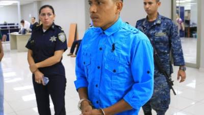 Benito Castellanos llegó ayer al Juzgado; está recluido en el penal de San Pedro Sula.