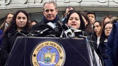 El fiscal Eric Schneiderman es uno de los mayores defensores de los inmigrantes en Nueva York./AFP