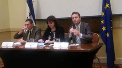 La Unión Europea (UE) dará a Honduras unos 319 millones de dólares en cooperación para el desarrollo durante el periodo 2014-2020, anunció este jueves la directora de Cooperación del organismo, Jolita Butkeviciene.