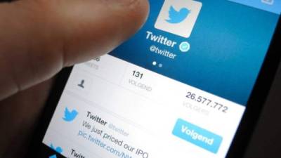 Twitter cuenta con más 326 millones de usuarios activos en un mes.