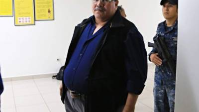 Óscar Kilgore, exalcalde de San Pedro Sula previo a ingresar al Juicio Oral y Público.
