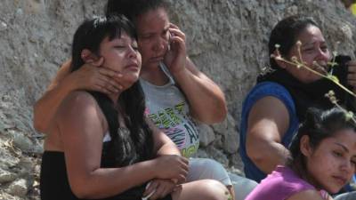 Familiares del albañil asesinado Edwin Zúniga.