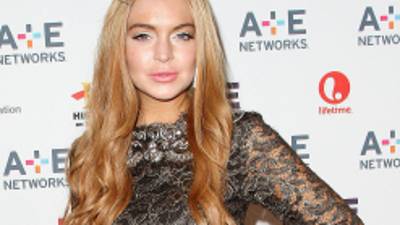 La actriz Lindsay Lohan debe ir a terapia semanal durante 15 meses.