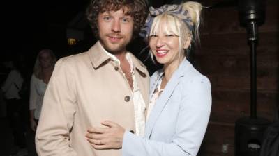 La cantante Sia se dovorcia.