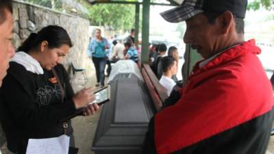 El cadáver de Juan Salvatierra Mejía fue reclamado ayer en la morgue forense por sus familiares.