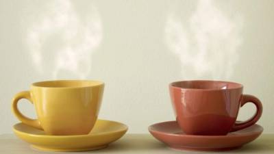 El consumo excesivo de bebidas calientes resulta un riesgo de padecer de cáncer.