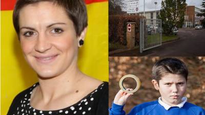 Una profesora española fue suspendida por tapar con cinta adhesiva la boca a sus alumnos de 10 años.