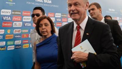 Ottmar Hitzfeld, a su llegada al sorteo.