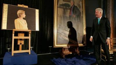 'Hillary y Bill odian ese retrato y han pedido en varias ocasiones al National Portrait Gallery que lo retire', dijo Shanks.