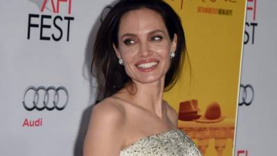 Angelina Jolie promociona su película 'By the Sea'.