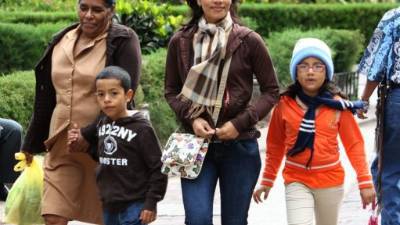 Recomiendan a la población abrigarse.