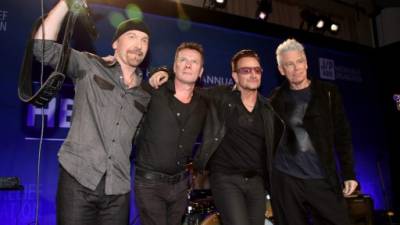 Los integrantes de U2 donarán parte de lo recaudado en sus conciertos en México para los afectados por los sismos.