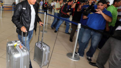 Roger Rojas a su llegada a Tegucigalpa.
