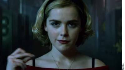 La actriz Kiernan Shipka es la nueva Sabrina Spellman.