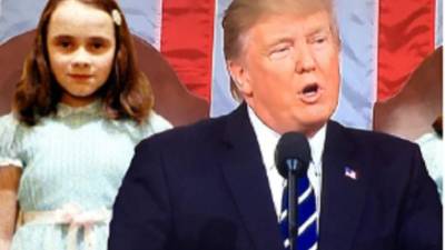 Donald Trump volvió a convertirse en el blanco de las burlas en las redes sociales tras pronunciar anoche su primer discurso como presidente de Estados Unidos frente al Congreso.