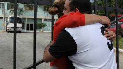 Familiares y amigos, lloran la muerte del abogado que se ganó el aprecio de quienes le conocieron.