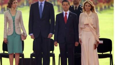 Los reyes Letizia y Felipe VI junto a la pareja presidencial mexicana, Enrique Peña Nieto y Angélica Rivera.