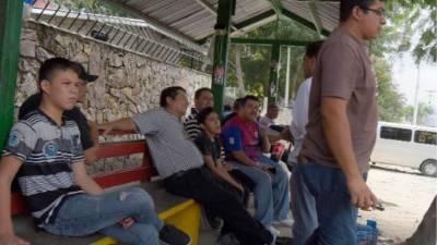 Los parientes de María Alicia Chinchilla llegaron ayer a la morgue a reclamar su cuerpo.