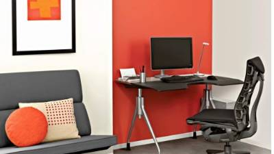 El color naranja y el blanco son una perfecta mezcla para las paredes.