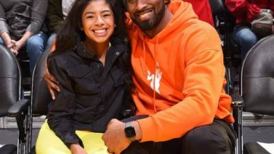 Kobe y su hija Gianna murieron tras estrellarse el helicóptero en el que se trasladaban a un partido de baloncesto./AFP.