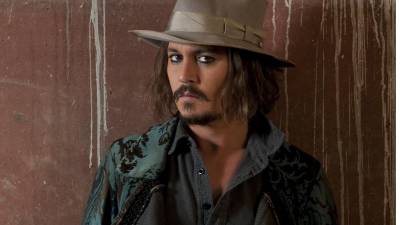 El álbum, que ha sido grabado durante los últimos tres años, presenta 13 canciones que incluyen versiones de temas de artistas de Motown, así como de los Beach Boys, John Lennon, Velvet Underground y Killing Joke.