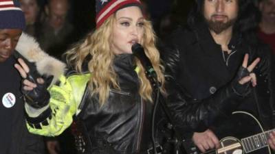 Madonna protesta contra Donald Trump.