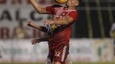 A fan of Brazil's Santos demonstrates against South America's governing body Conmebol calling it a Mafia (C, bottom), during the Copa Libertadores football match against Argentina's Independiente Pacaembu Stadium in Sao Paulo, Brazil, on August 28, 2018. / AFP PHOTO / Nelson ALMEIDA