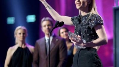 Azalea se llevó el People Choice a artista hip-hop favorito.