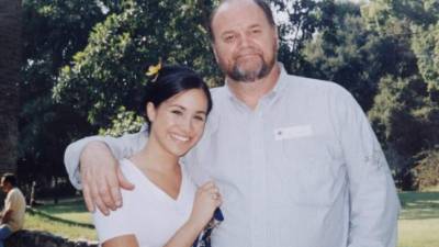 Thomas Markle y su hija Meghan en una foto de archivo.