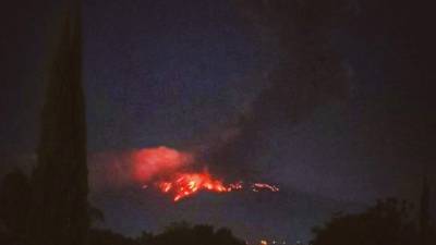 Las autoridades emitieron una alerta 'amarilla' para Puebla y Morelos tras la explosión del volcán./Foto: Mark Moreno.