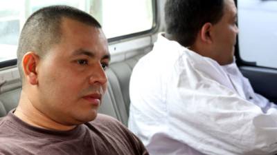 Los sospechosos fueron trasladados en una patrulla a las oficinas de la DNIC.