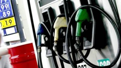 Consumidores pagarán más por combustibles.