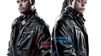 Félix Ortiz y Gabriel Pizarro, conocidos en el mundo artístico como Zion y Lennox, dieron un gran salto al grabar su nuevo álbum con Warner Music Latina.