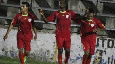 El Atlético Choloma continúa intratable en Segunda.