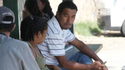 Los cuerpos de ambos jóvenes fueron retirados de la morgue por sus familiares.