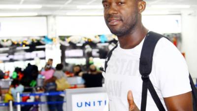 Osman Chávez en el aeropuerto Ramón Villeda Morales.