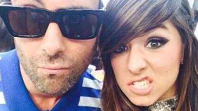 Adam Levine, quien fue su coach en The Voice, colgó una foto con ella en su cuenta de Instagram.