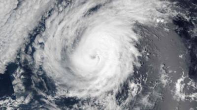 El huracán Orlene no representa una amenaza para las costas mexicanas, según Metereología.